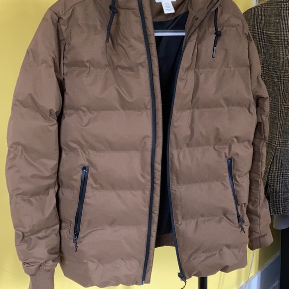 H&M Puffer // Padded Jacket with Hood - Picture 4 of 8